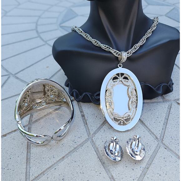 Whiting & Davis Victorian Revival Glass Filigree Statement Parure Signed Vintage - Picture 3 of 10